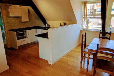 17 Crusader House Bristol Eksteriør billede